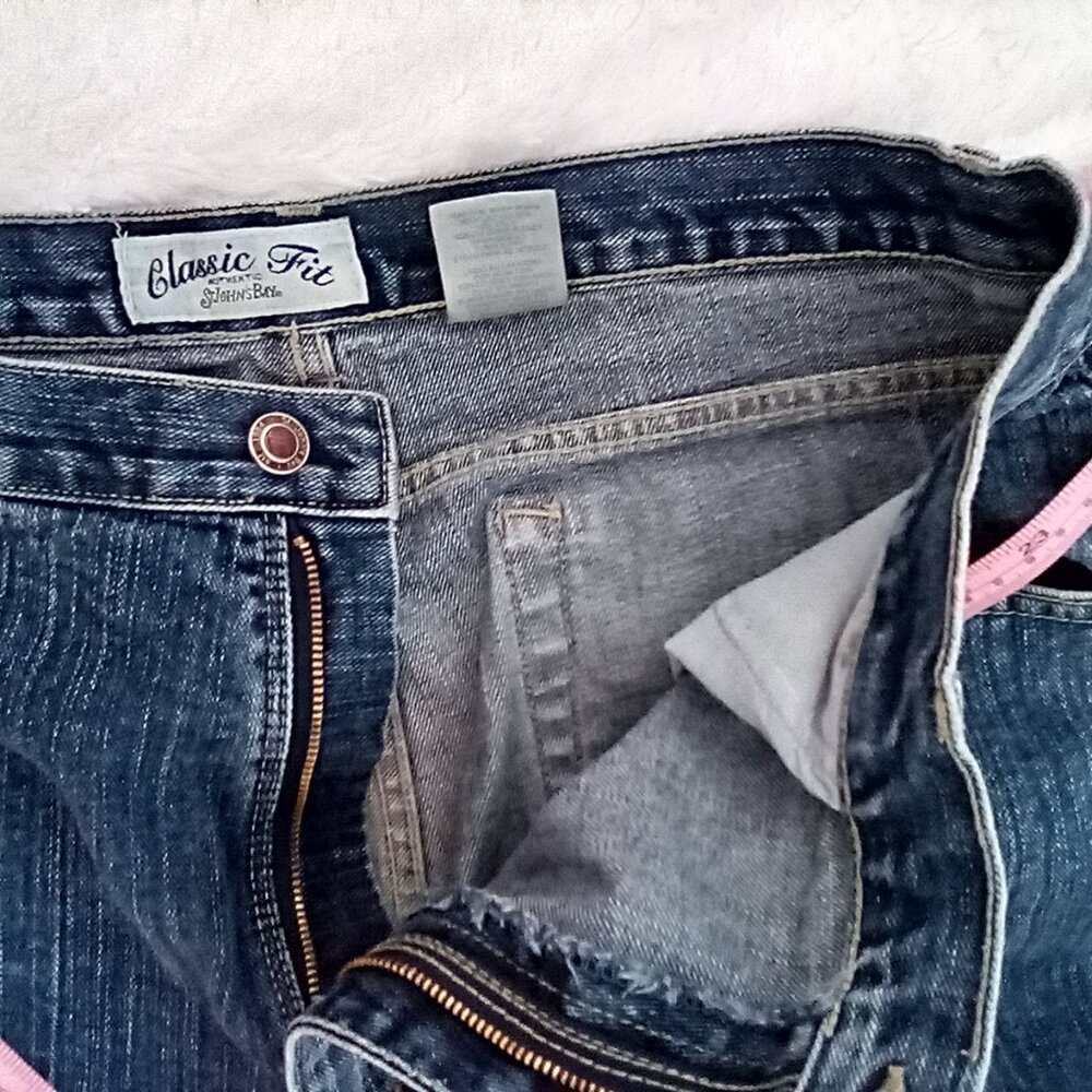 St John's Bay Classic Fit Size 18W  Womens Blue Jeans